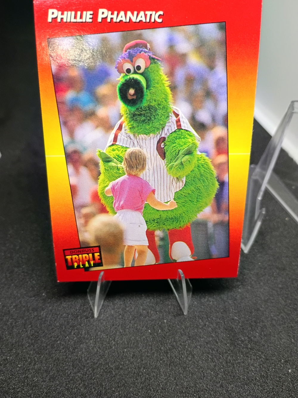 1992 Donruss Triple Play Phillie Phanatic #133 Phillies Card